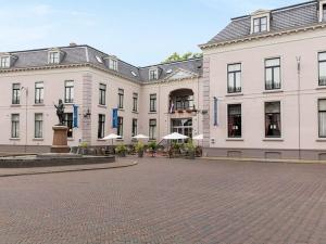 Stadh.hof 300